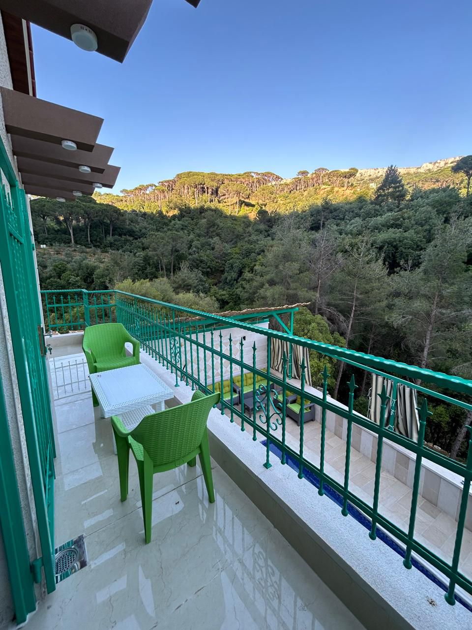 The Green Challet